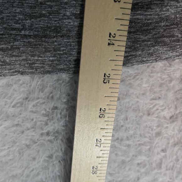 Nike Performance Shirt Womens Medium Heathered Gray Thumbholes 1/4 Zip Active - Picture 8 of 12